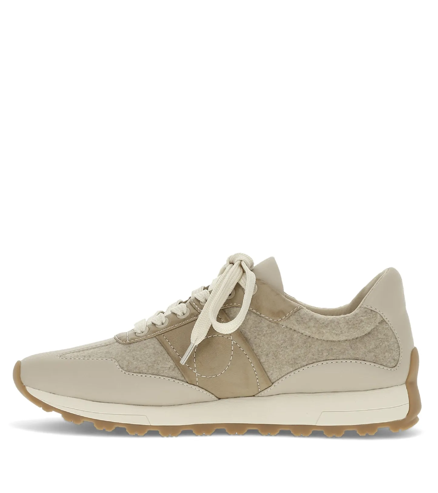 Baretraps Flats & Loafers | Sneakers^Gwenda Lace Up Sneaker Buff