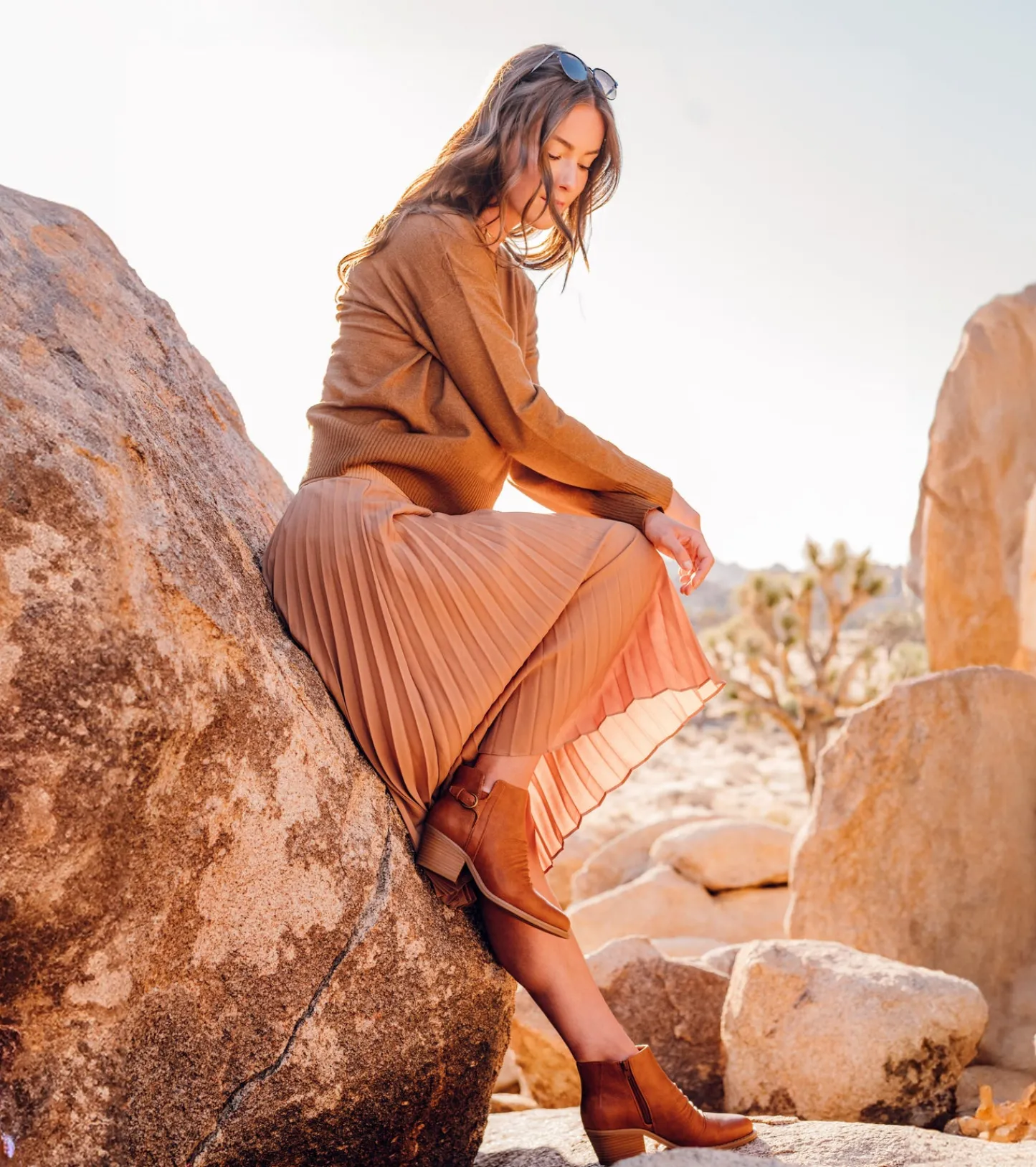 Baretraps Booties^Linnea Block Heel Bootie LightRust