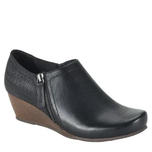 Baretraps Booties^Louise Wedge Ankle Bootie Black
