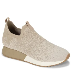 Baretraps Sneakers^Pringer Slip On Sneaker Sand